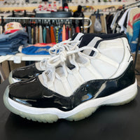 Air Jordan 11 Concord