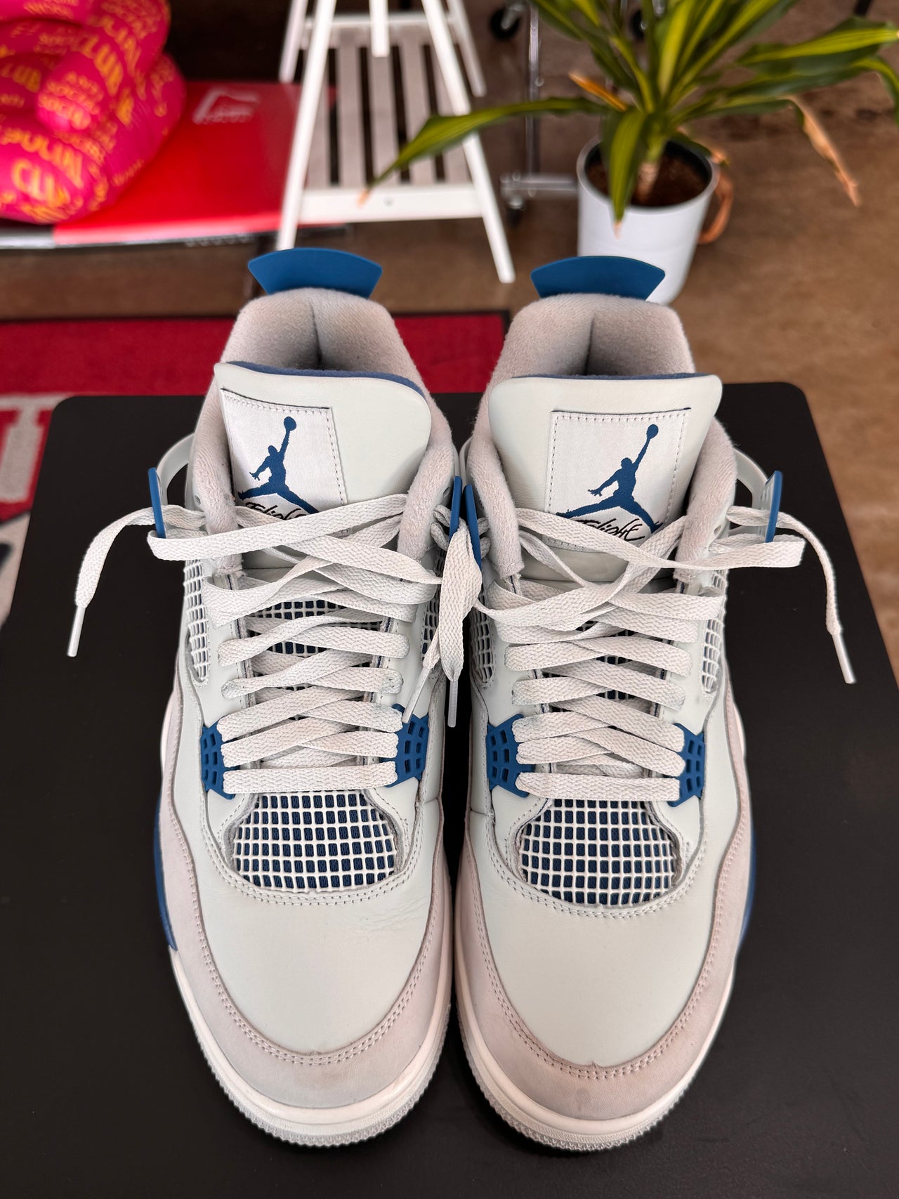 Air Jordan 4 Military Blue (2024)