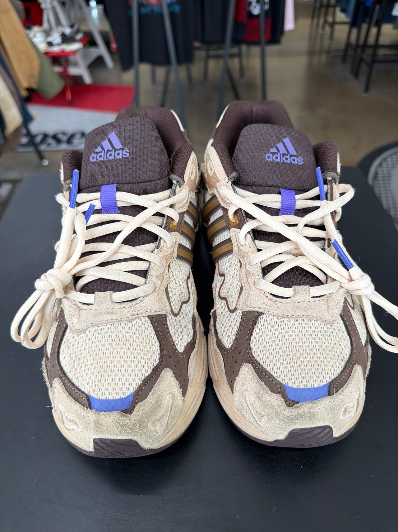 Adidas Response CL Bad Bunny Paso Fino (2023)