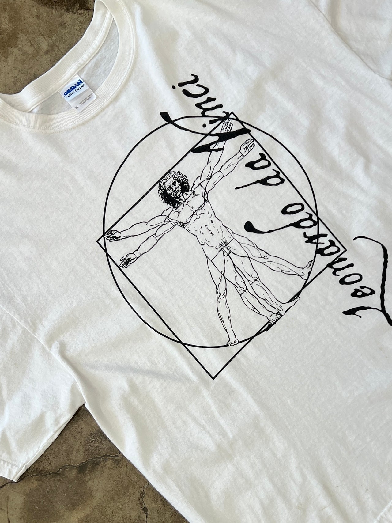 Leonardo Da Vinci Vitruvian Man Art Tee