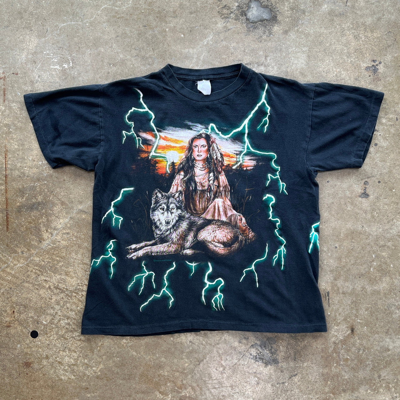 90s American Thunder Native Woman Wolf Lightning Tee