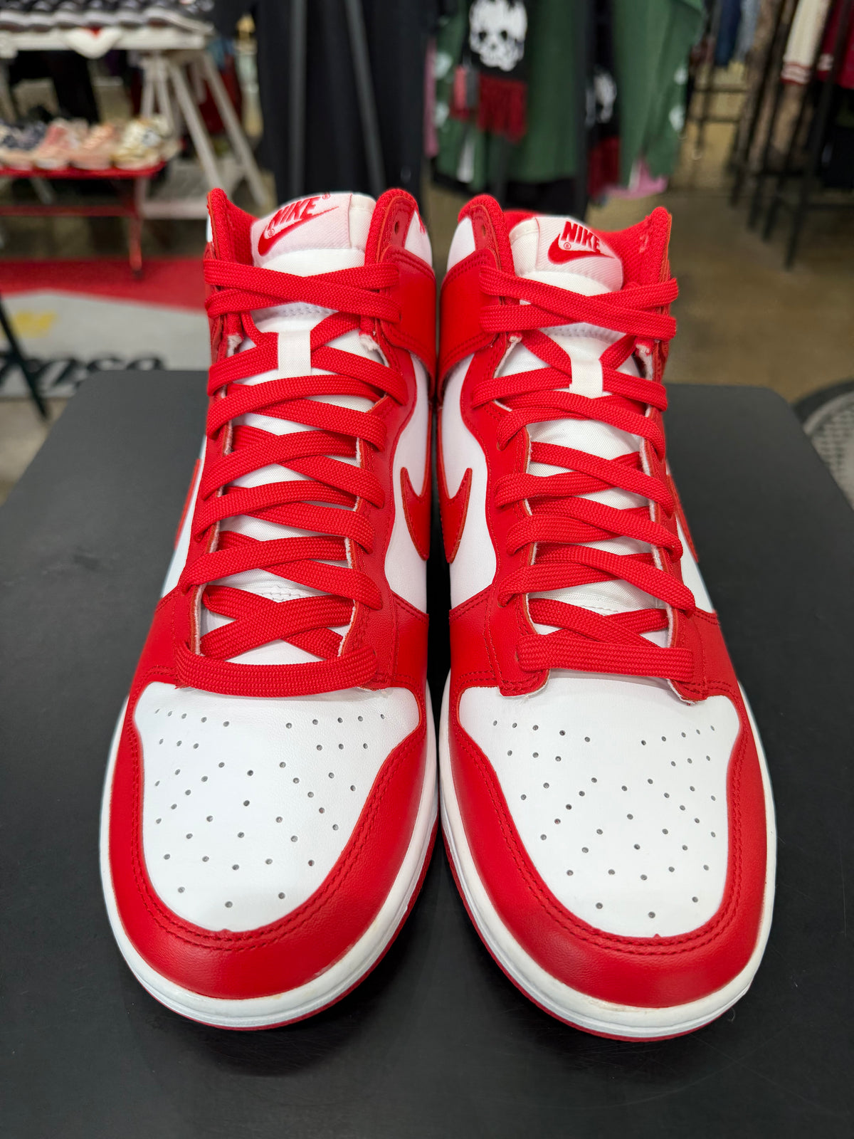 Nike Dunk High Championship Red (2022)