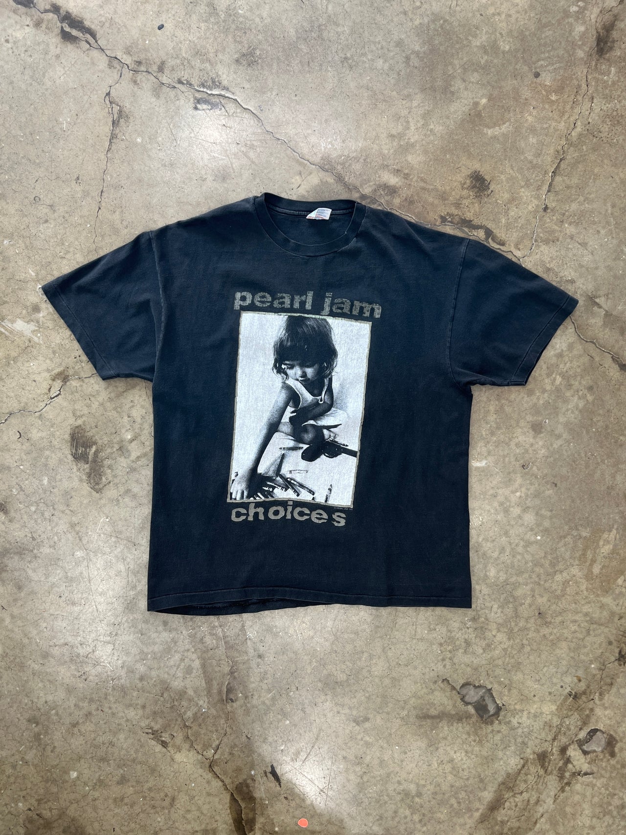 1992 Pearl Jam Choices 9 out of 10 Crayons to Guns Single Stitch Tee
