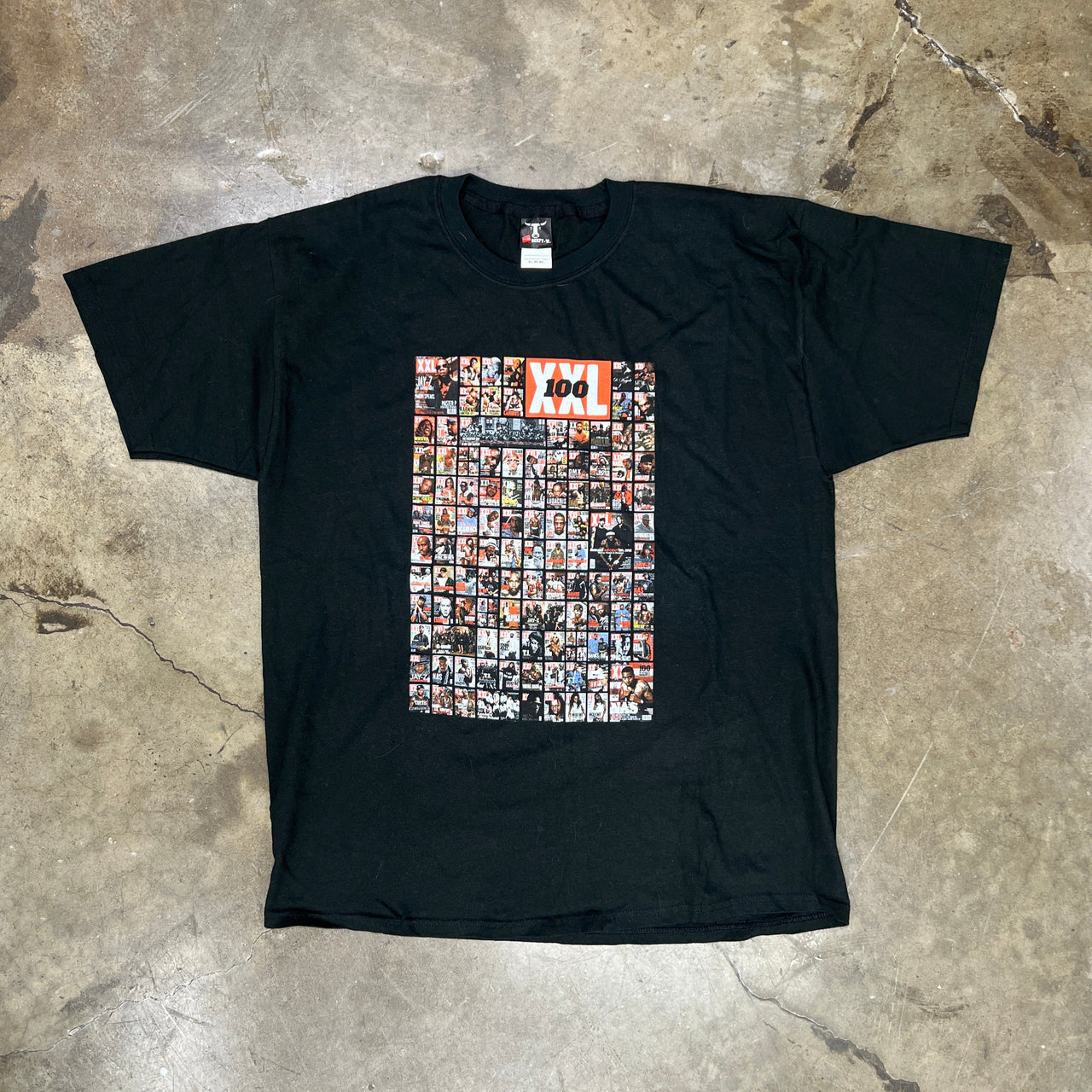 Rocawear Y2k XXL Magazine 100 Artist Tee