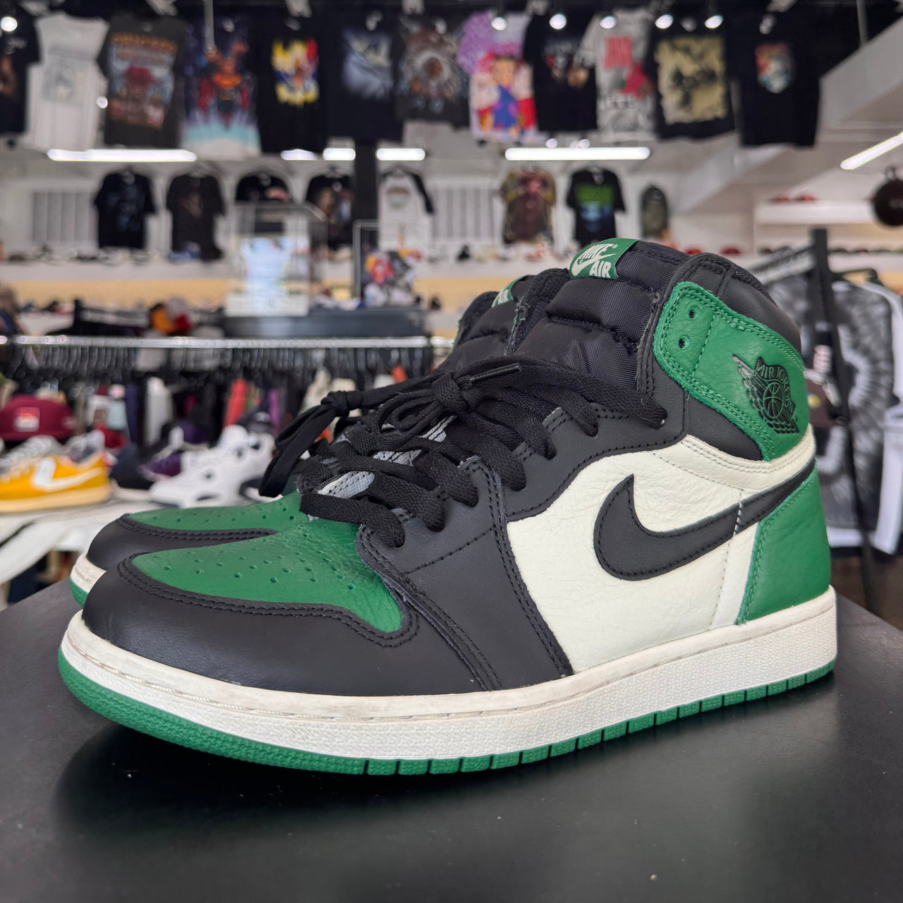 Air Jordan 1 Retro High Pine Green (2018)