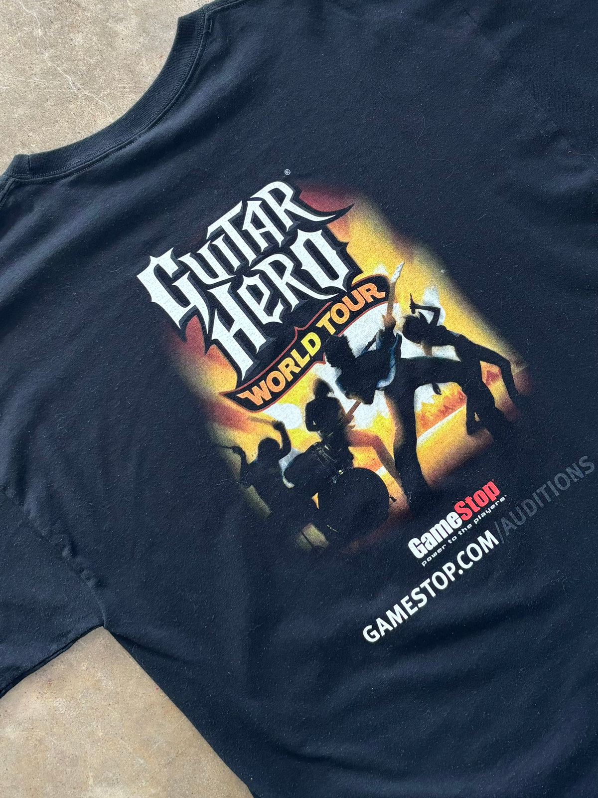 Be a Star Guitar Hero GameStop Tee XL