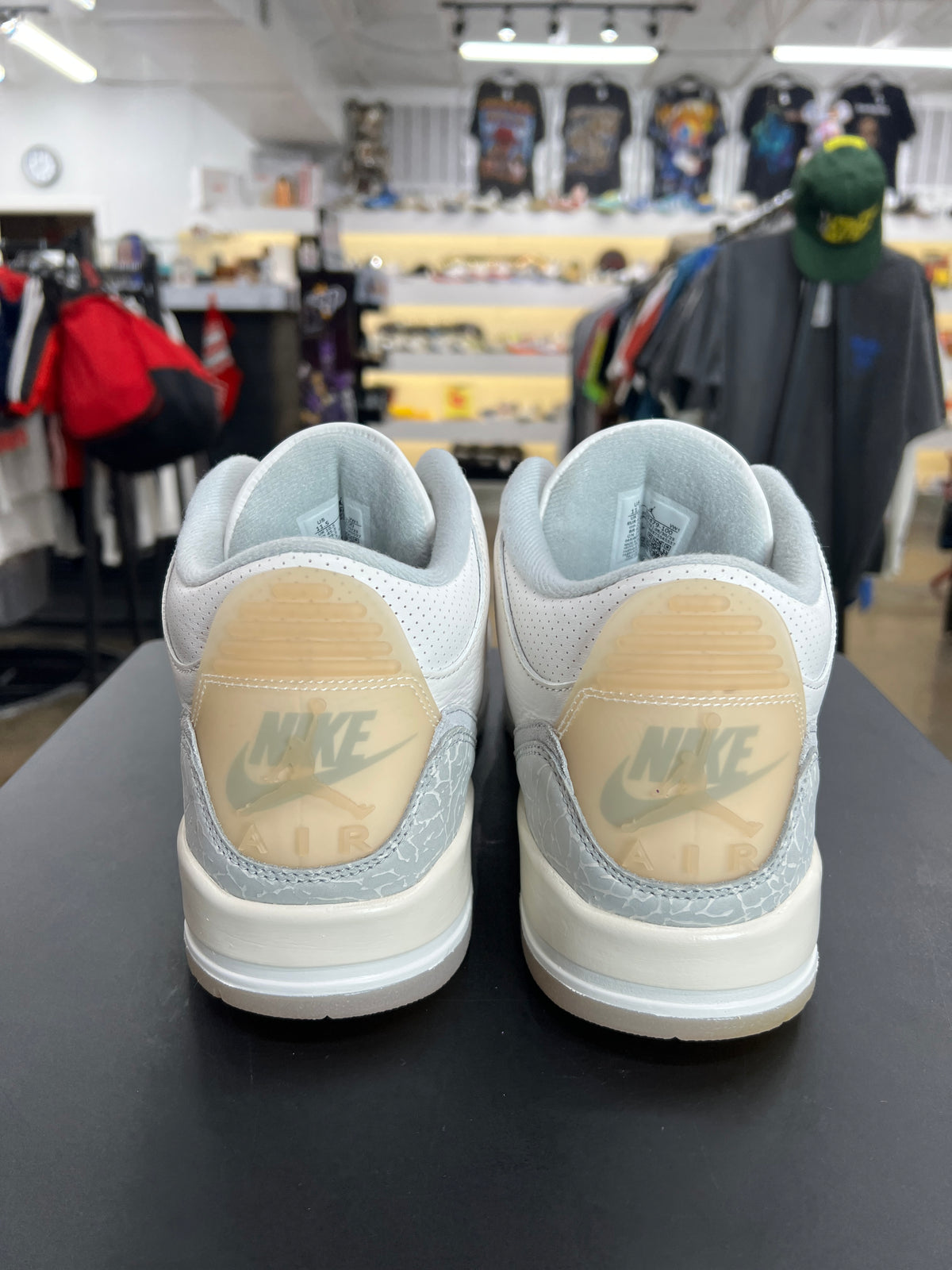 Air Jordan 3 Craft Ivory (2024)