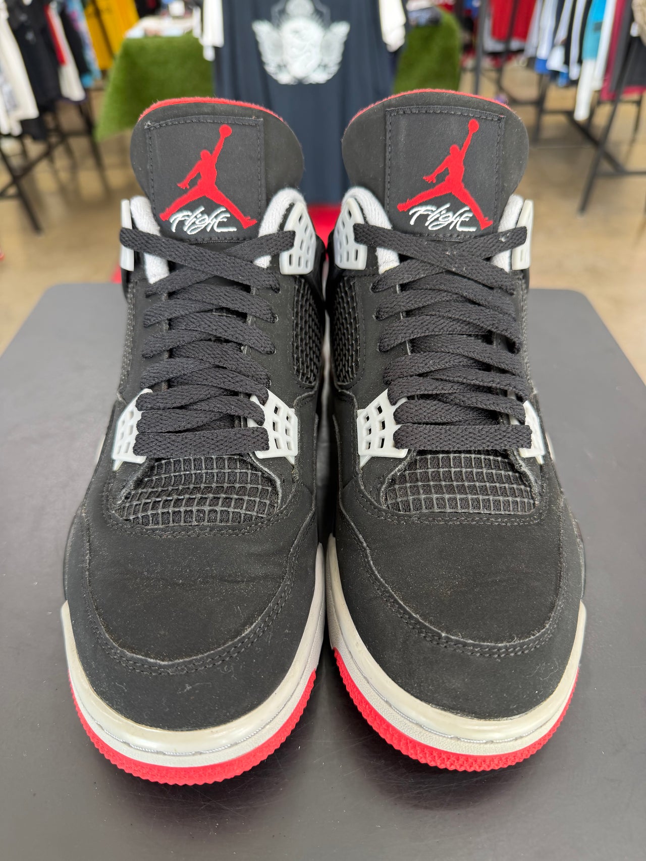 Air Jordan 4 Bred (2019)