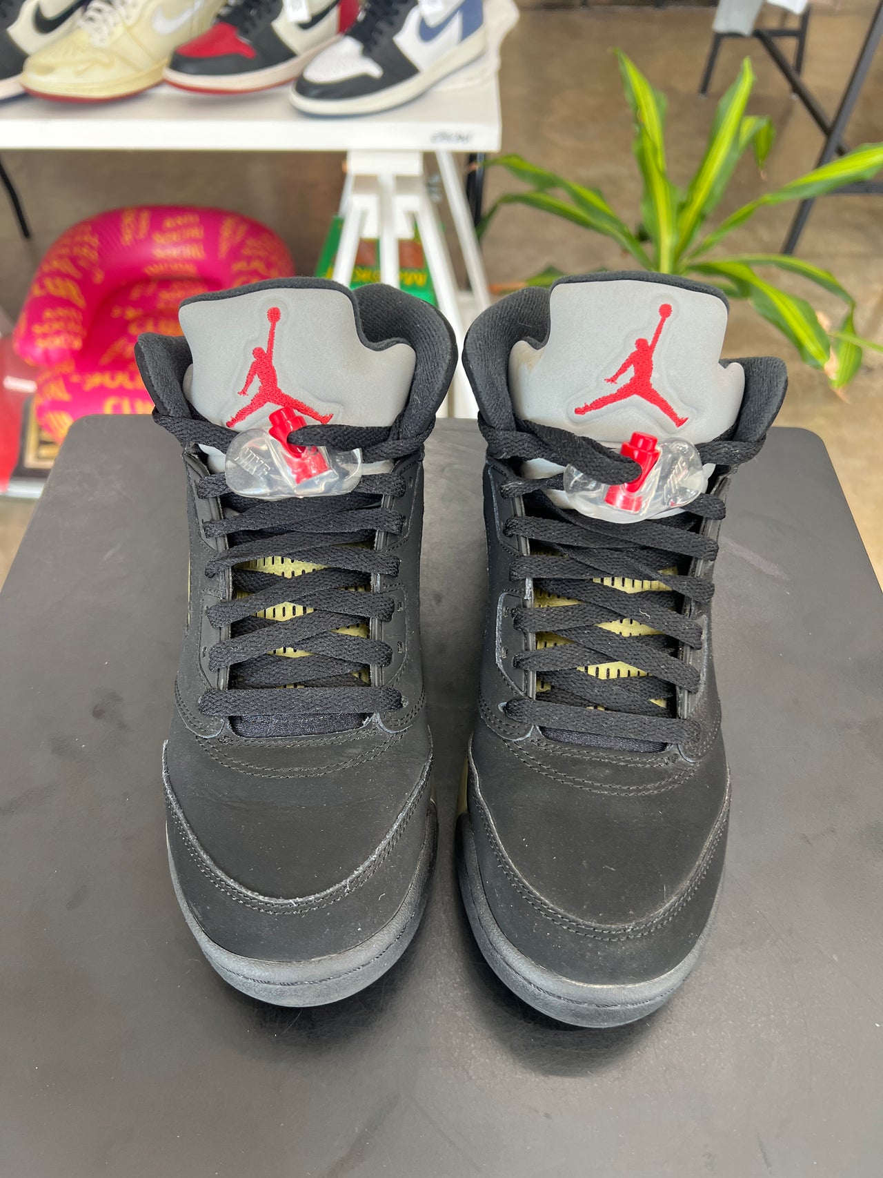 Air Jordan 5 Metallic Sz. 7Y (2016)