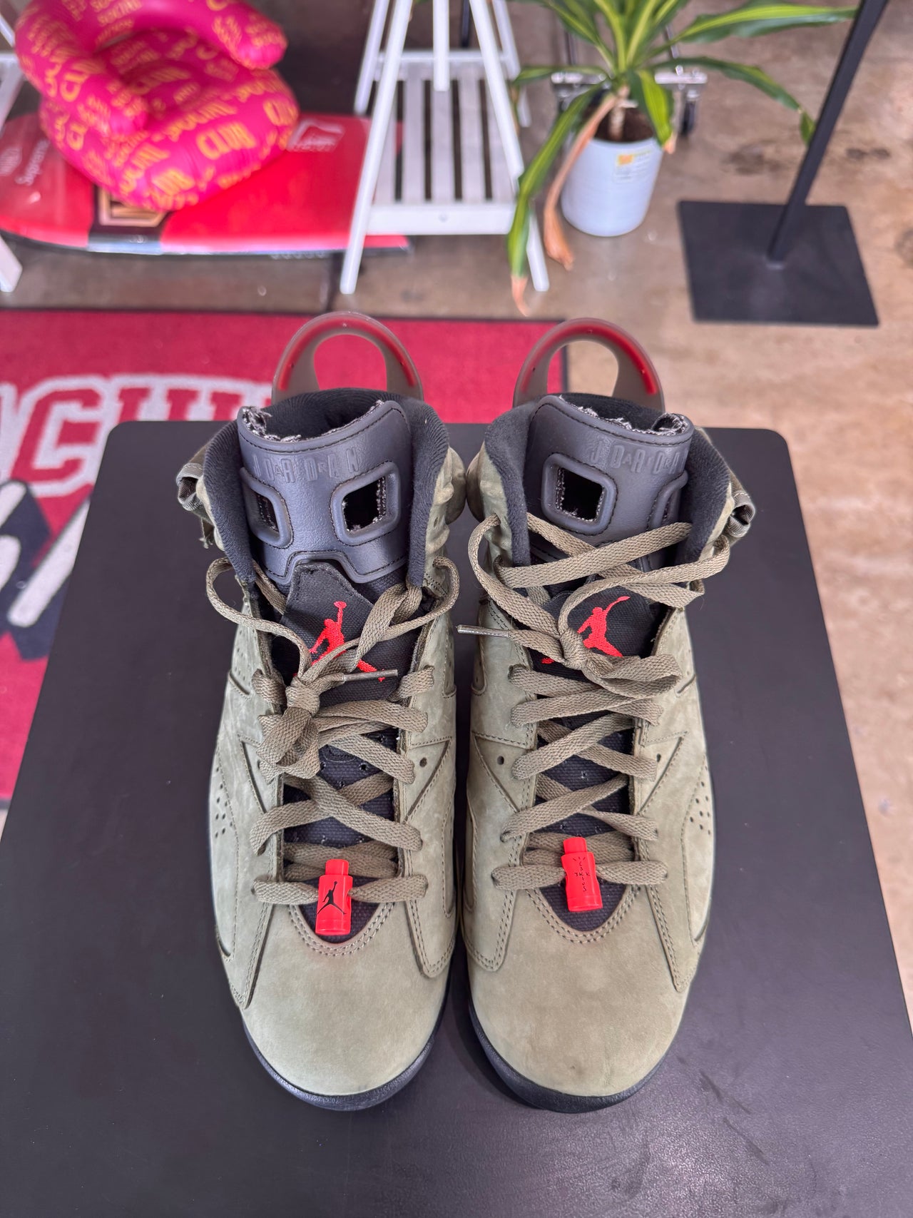 Air Jordan 6 Travis Scott (2019)