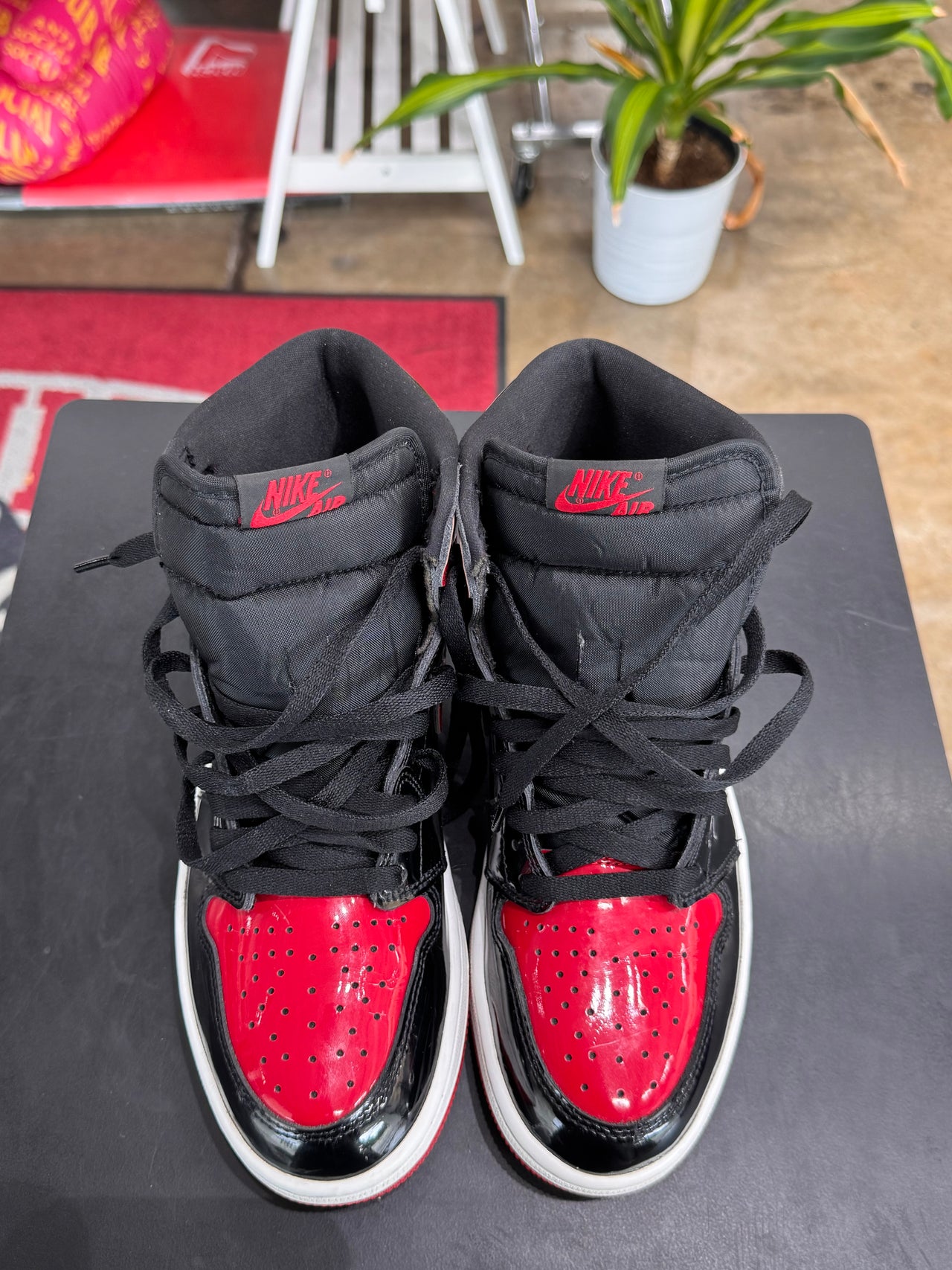 Air Jordan 1 Patent Red (2021)