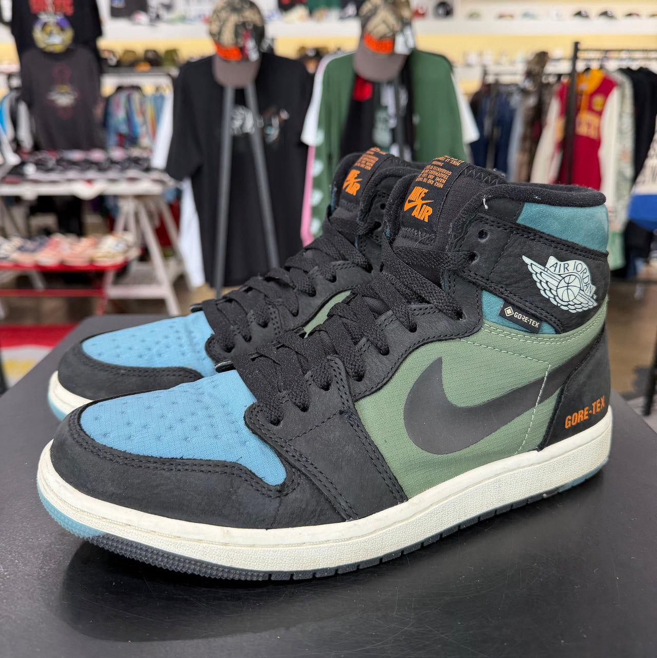 Jordan 1 Gore-Tex Black Olive (2023)
