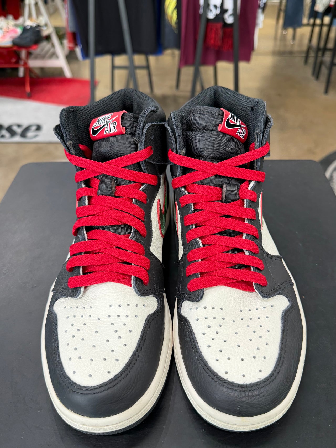 Air Jordan 1 Sports Illustrated (2018)