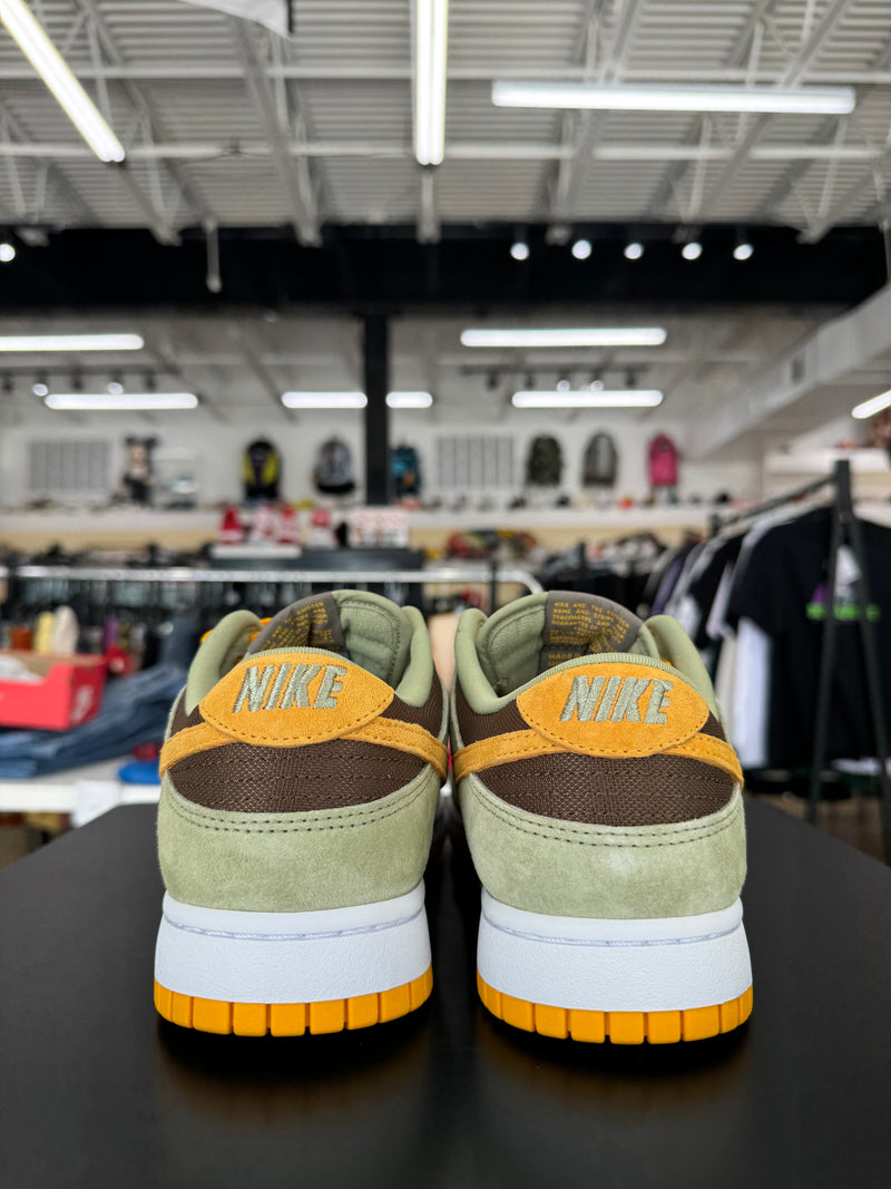 Dunk Low Dusty Olive