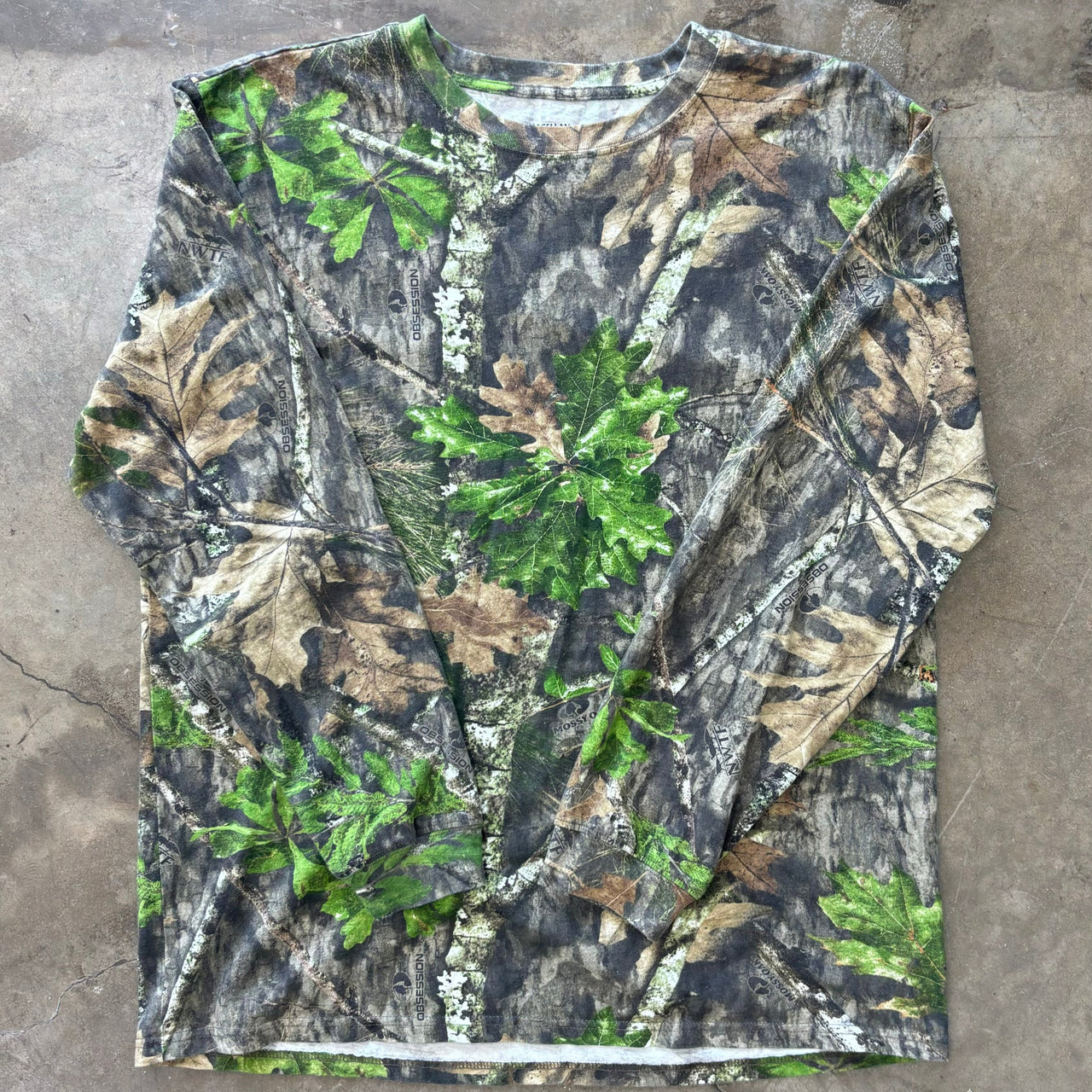 Magellan Real Wood Camo leaves Long Sleeve 2XL