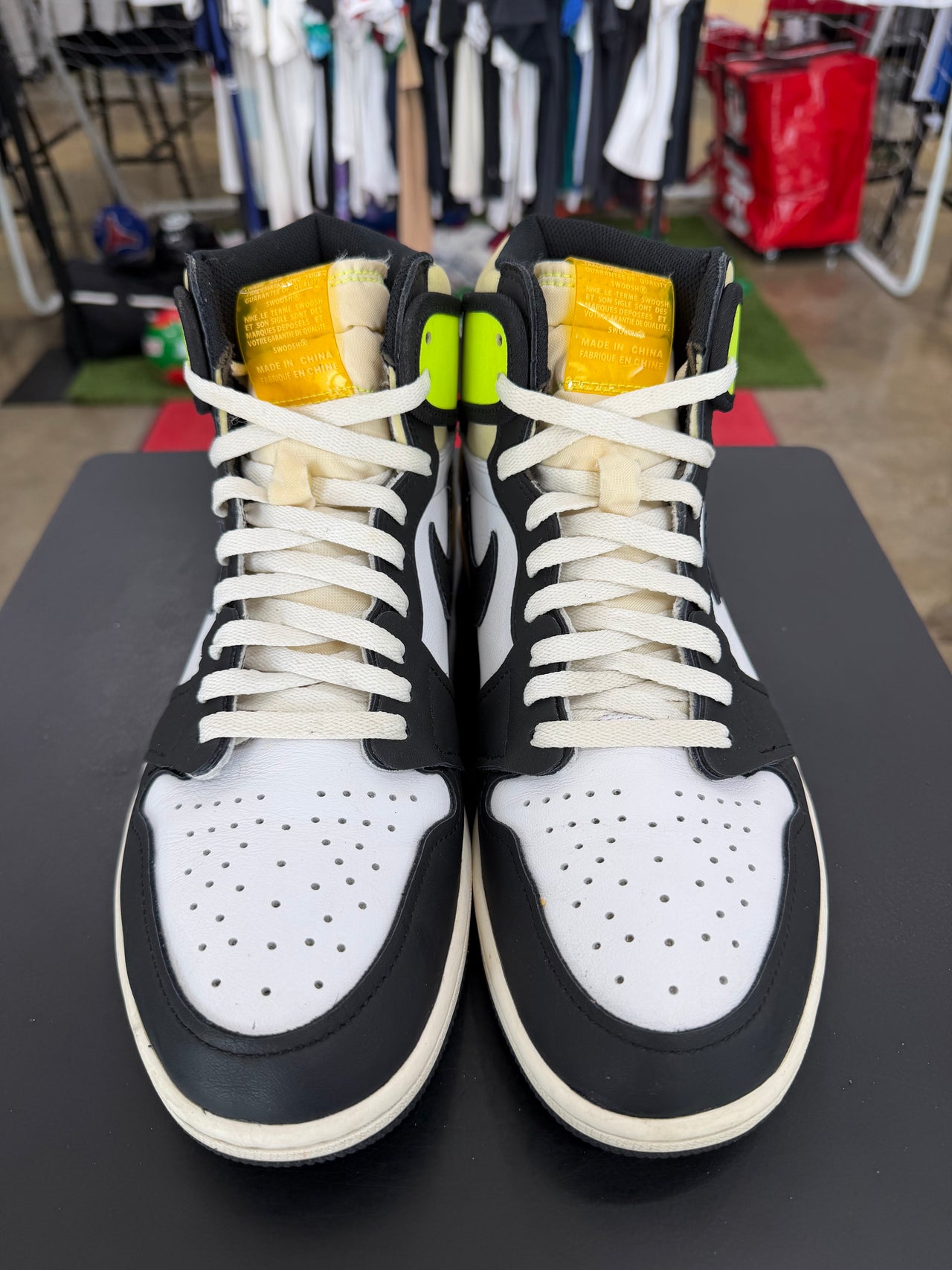 Jordan 1 White Black Volt University Gold (2021)