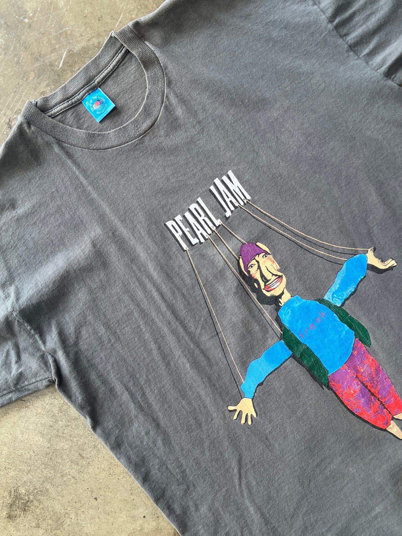 1994 Pearl Jam Freak Tour Puppet Single Stitch Tee