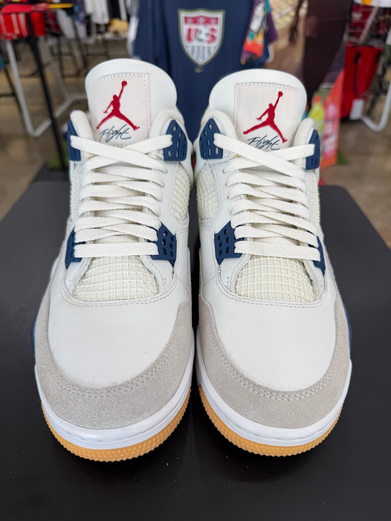 Air Jordan 4 SB Navy (2025)