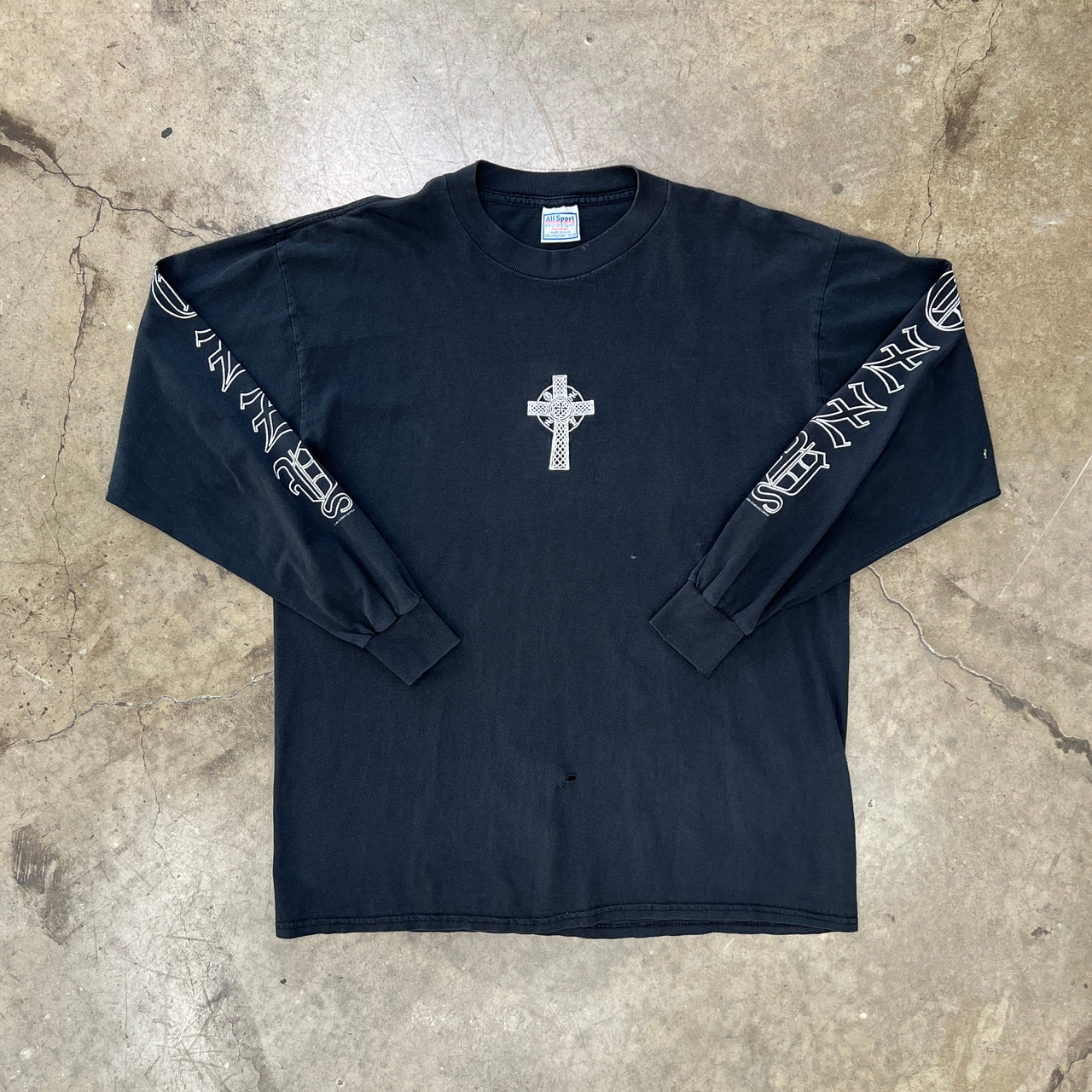 1995 Ozzy Osbourne Cross Embriodered All Sport Long Sleeve