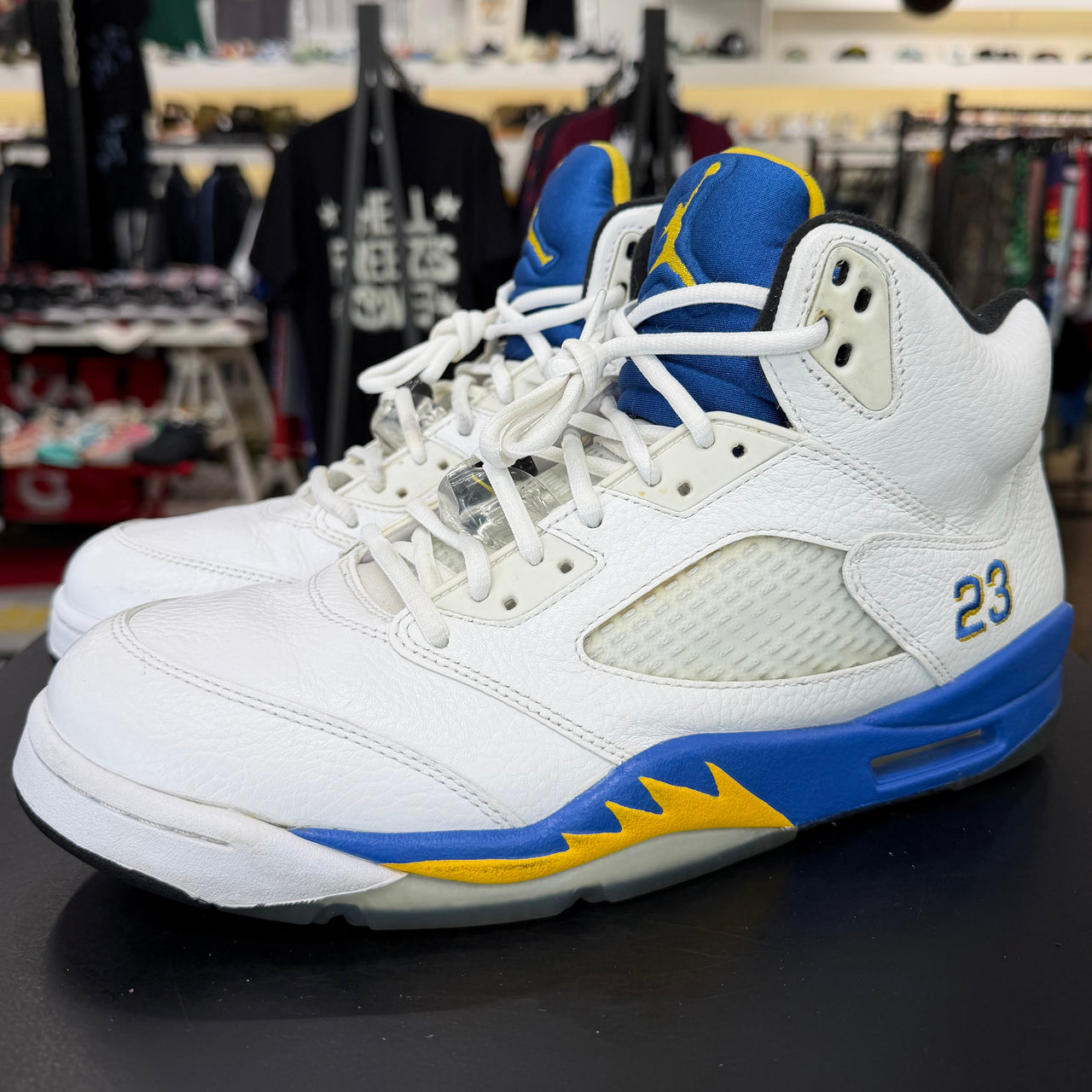 Air Jordan 5 Laney (2013)