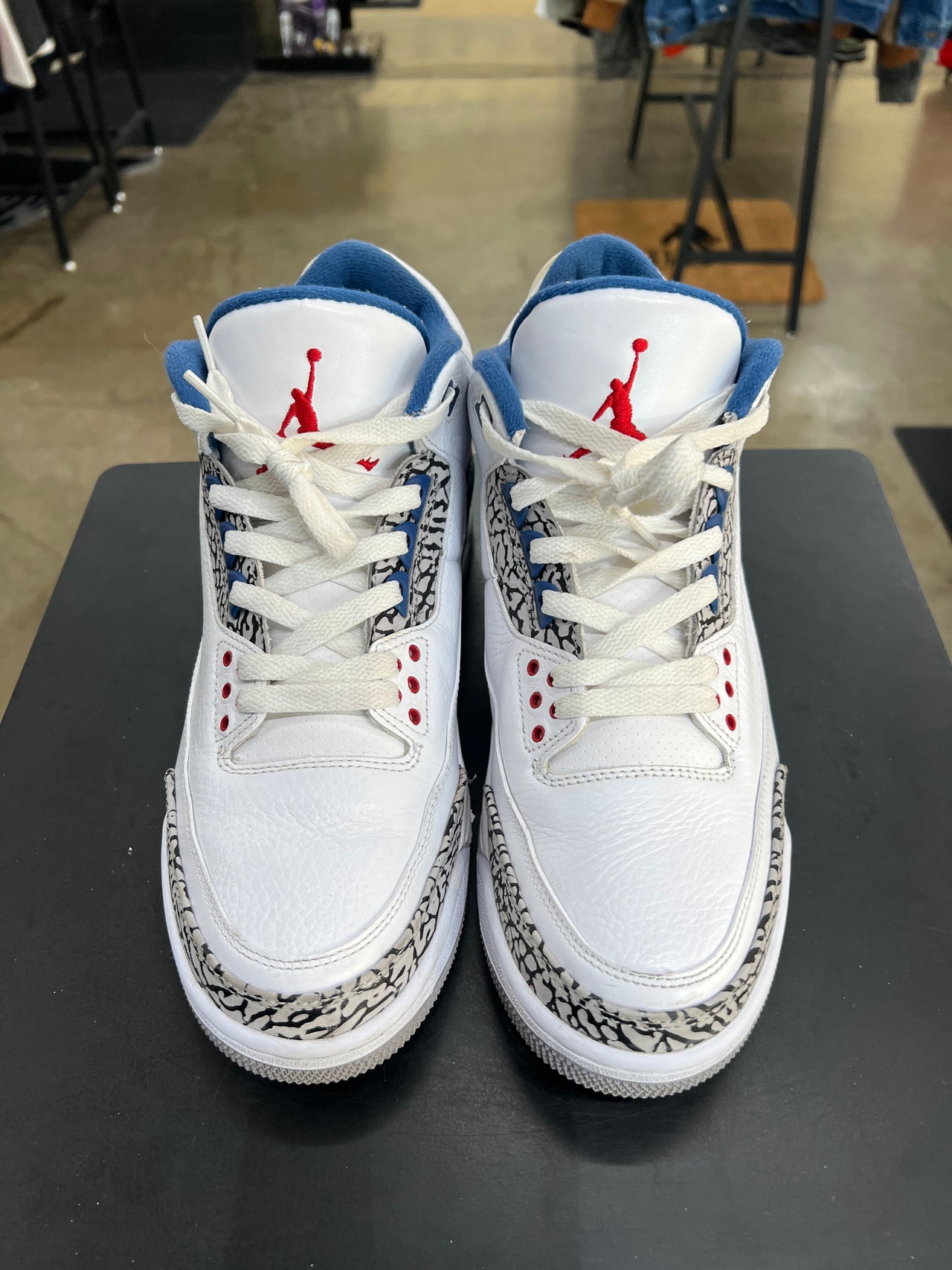 Air Jordan 3 True Blue Sz. 11 (2011)