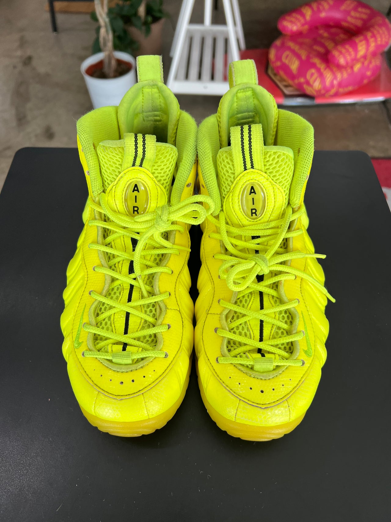 Nike Air Foamposite Pro Volt (2021)