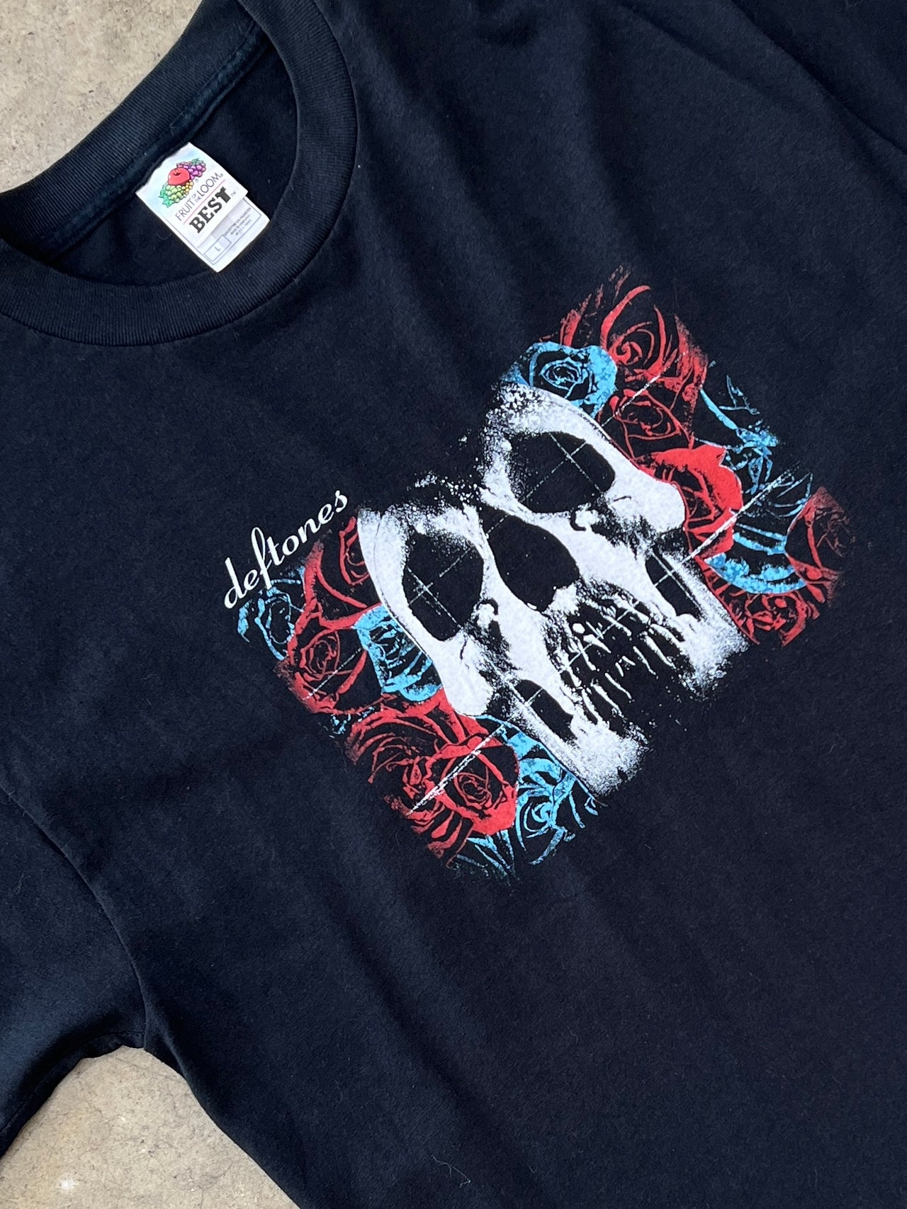 2000s Deftones Self-titled Minerva Band Tee