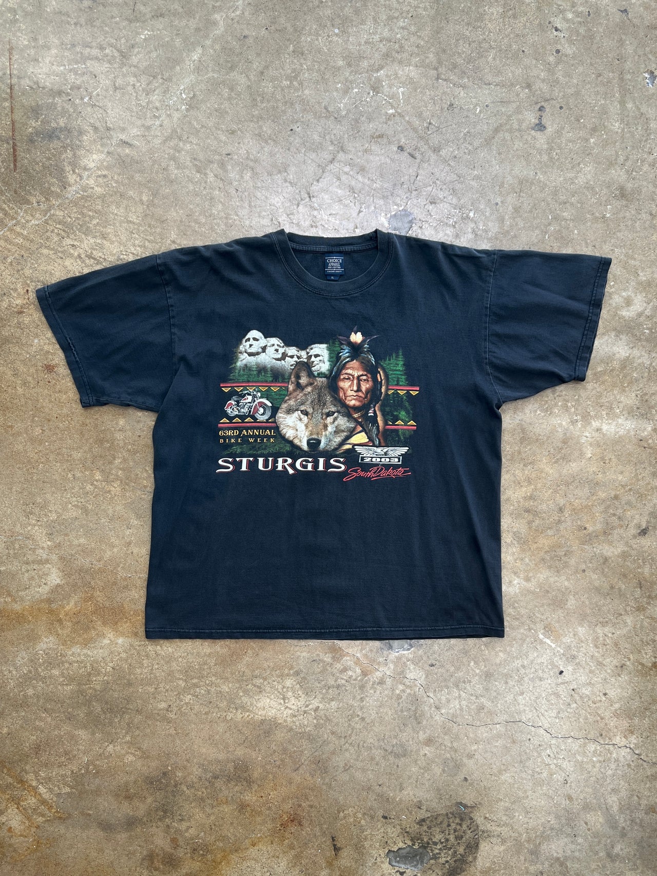 2003 Sturgis South Dakota Wolf Native Mount Rushmore Motorcycle Tee