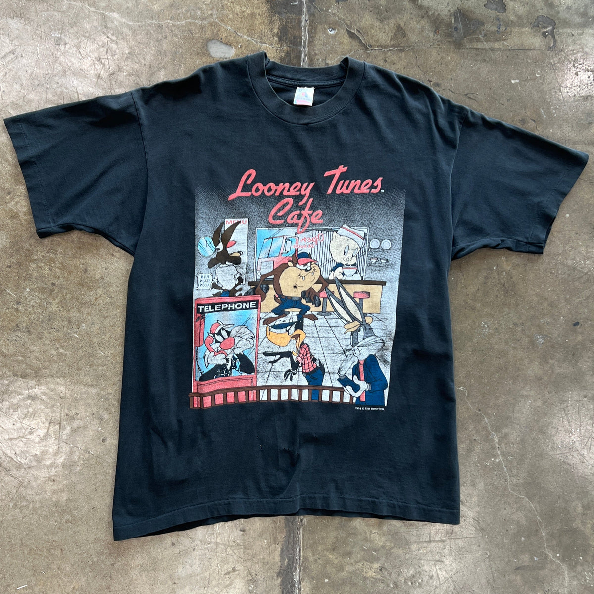1994 Looney Tunes Cafe Diner Taz Sylvester Porky Tee