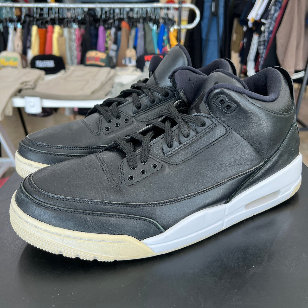 Air Jordan 3 Cyber Monday