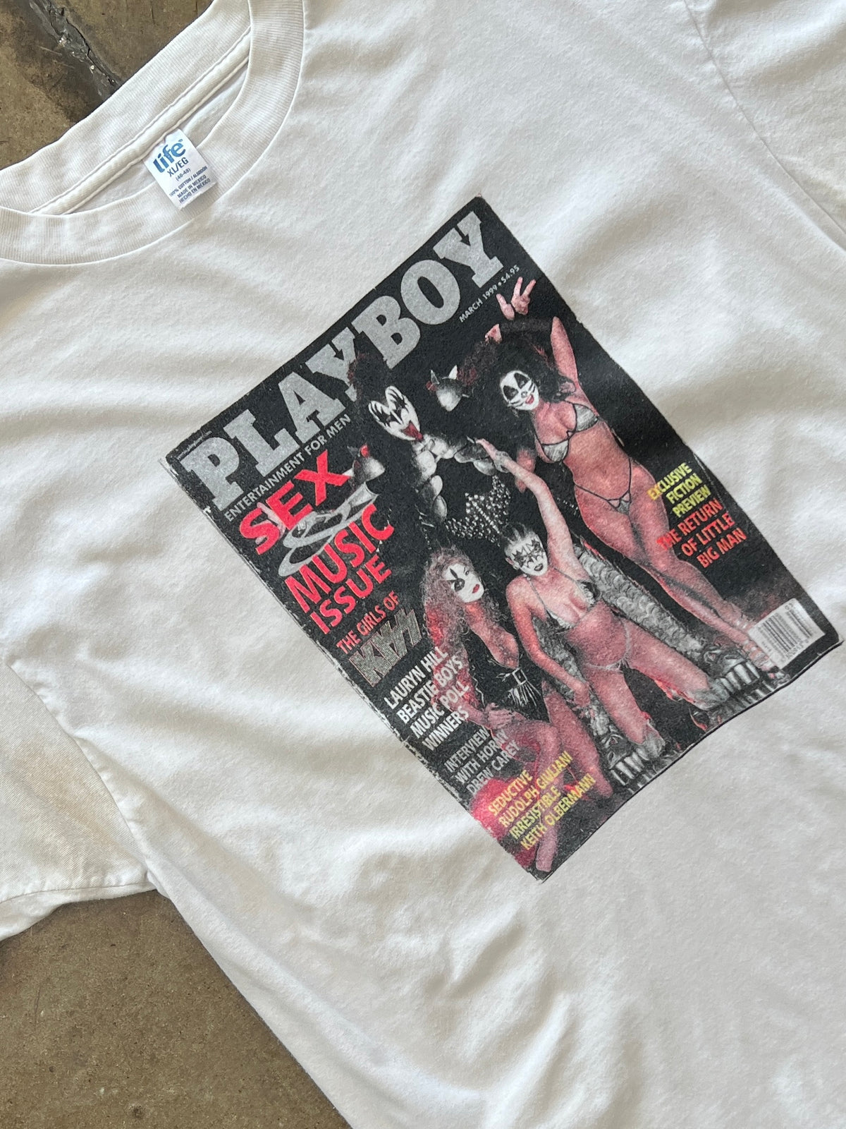 1999 Girls of Kiss Playboy Gene Simmons Magazine Cover Band Tee