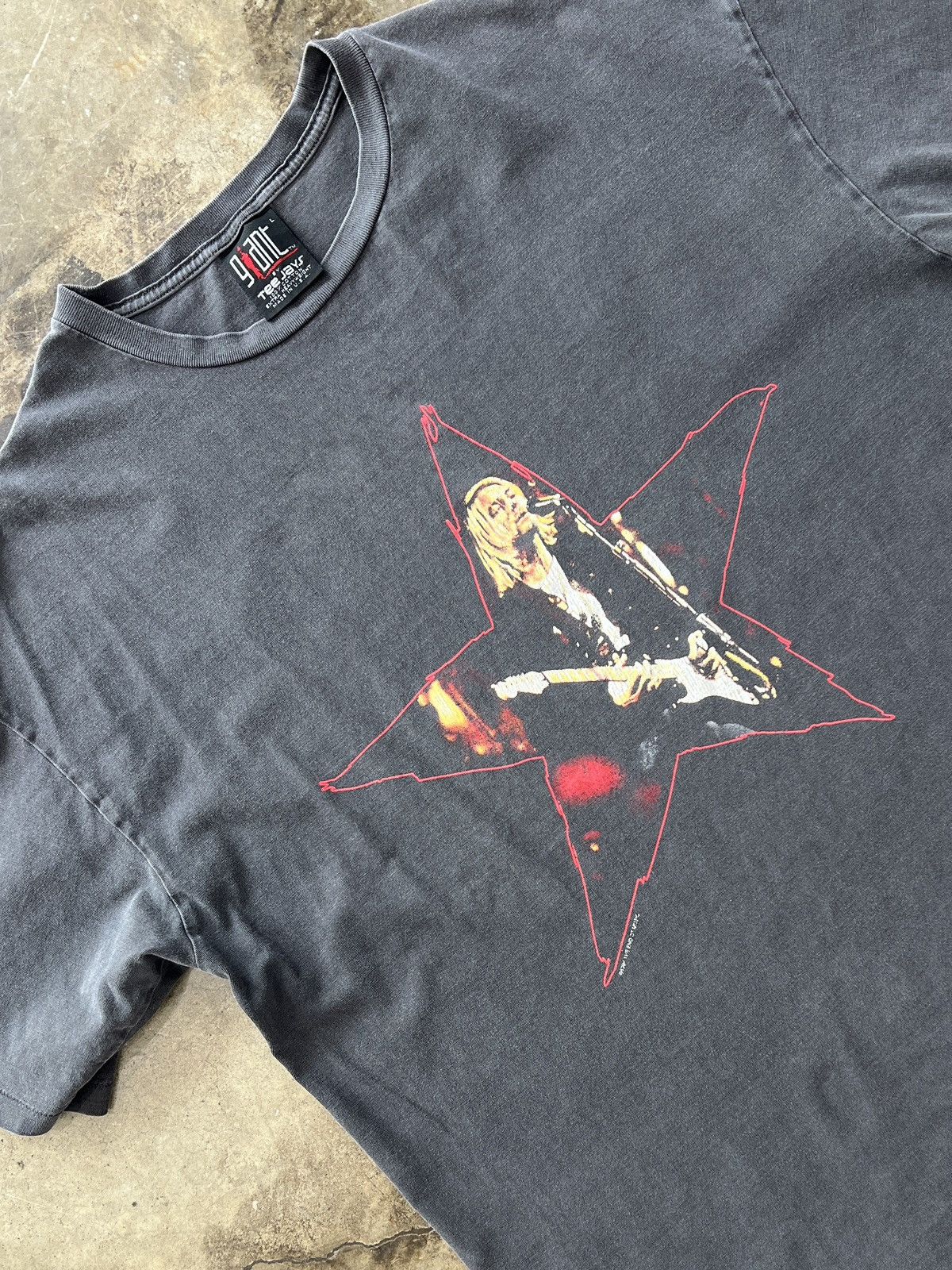1996 Nirvana Kurt Cobain End of Music Star Tee