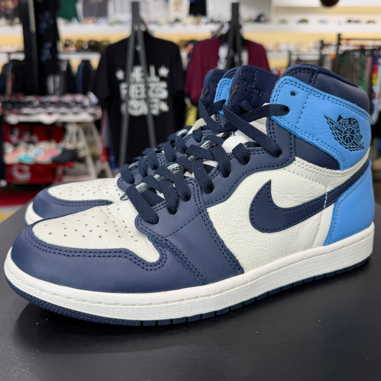 Air Jordan 1 Obsidian (2019)