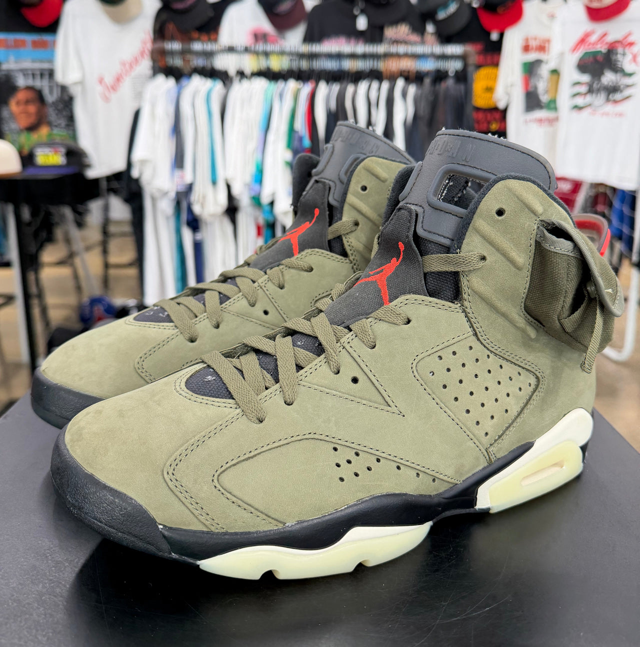 Air Jordan 6 Travis Scott (2019)