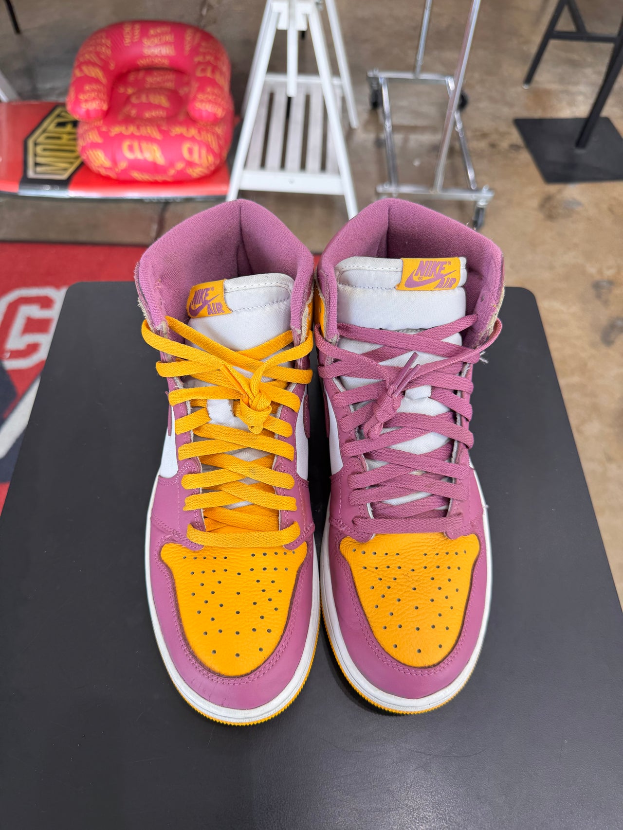 Air Jordan 1 Brotherhood (2022)
