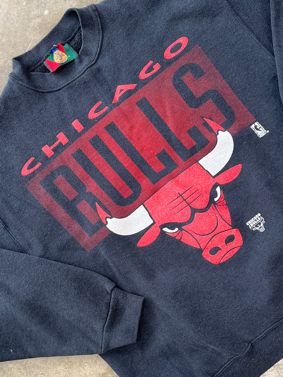 NBA Chicago Bulls Crewneck Jostens Tag