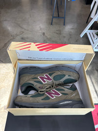 New Balance 990v3 Teddy Santis Green Purple (2022)