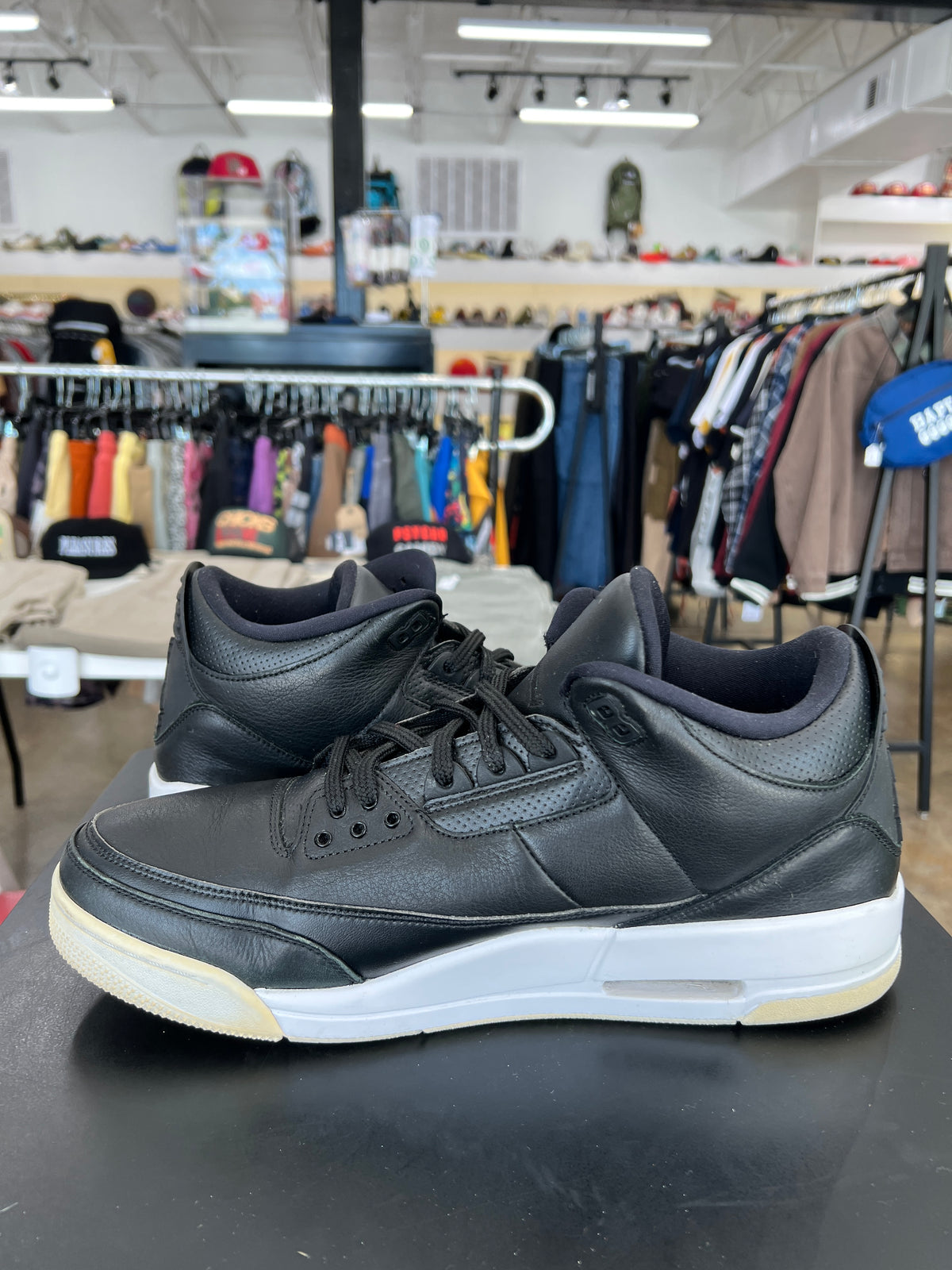 Air Jordan 3 Cyber Monday