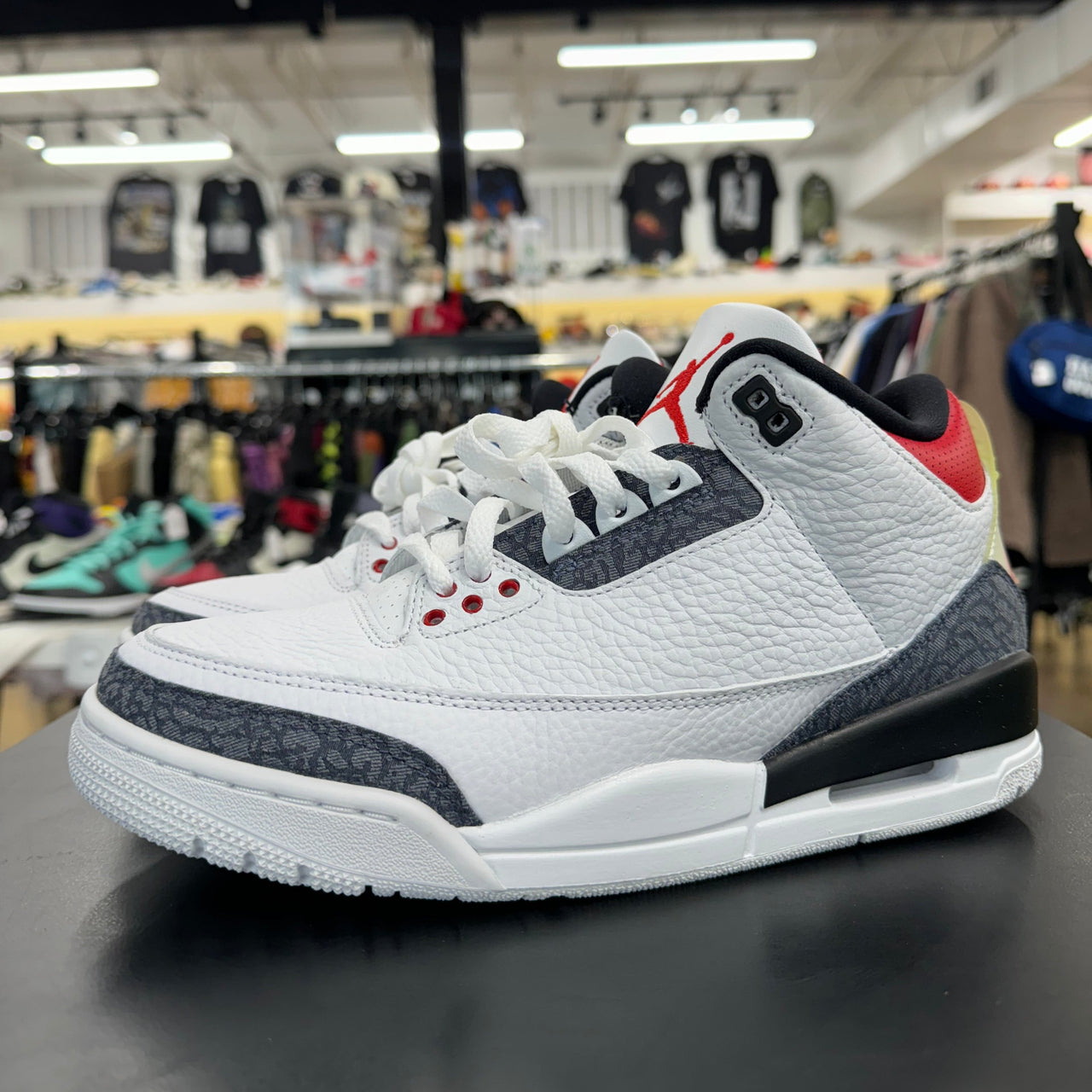 Air Jordan 3 SE Fire Red Denim