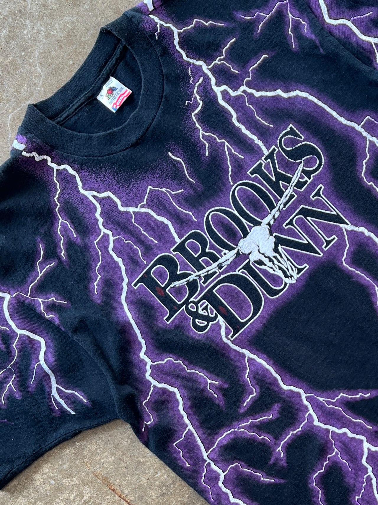 90s Brooks & Dunn Electric Rodeo Lightning Single Stitch Tee