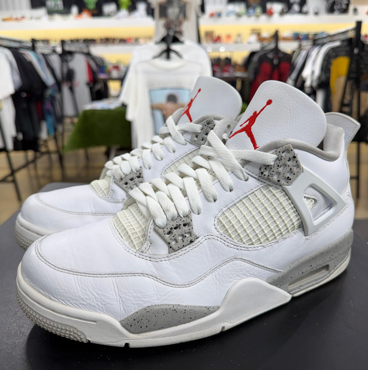 Air Jordan 4 White Oreo (2021)