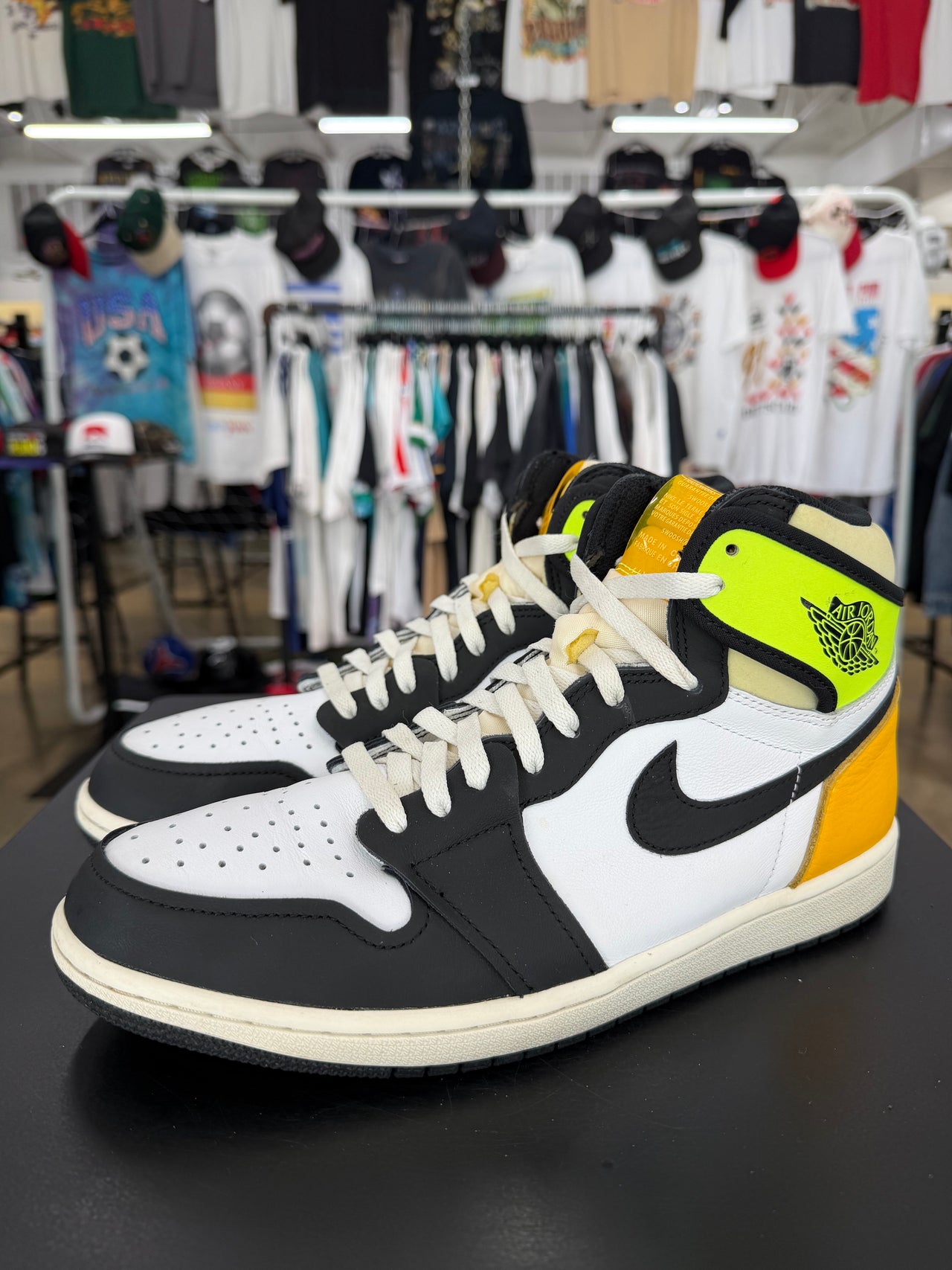 Jordan 1 White Black Volt University Gold (2021)