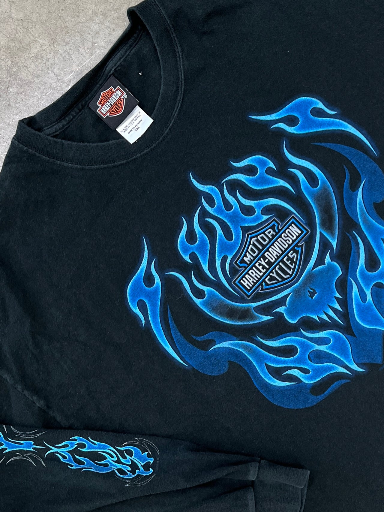 2000s Harley Davidson Nevada Flame Sleeve Tee
