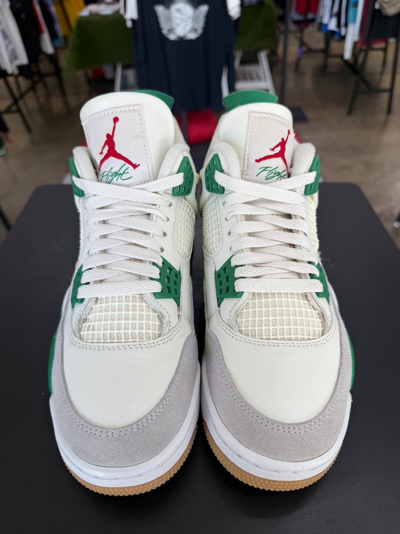 Air Jordan 4 SB Pine Green (2023)
