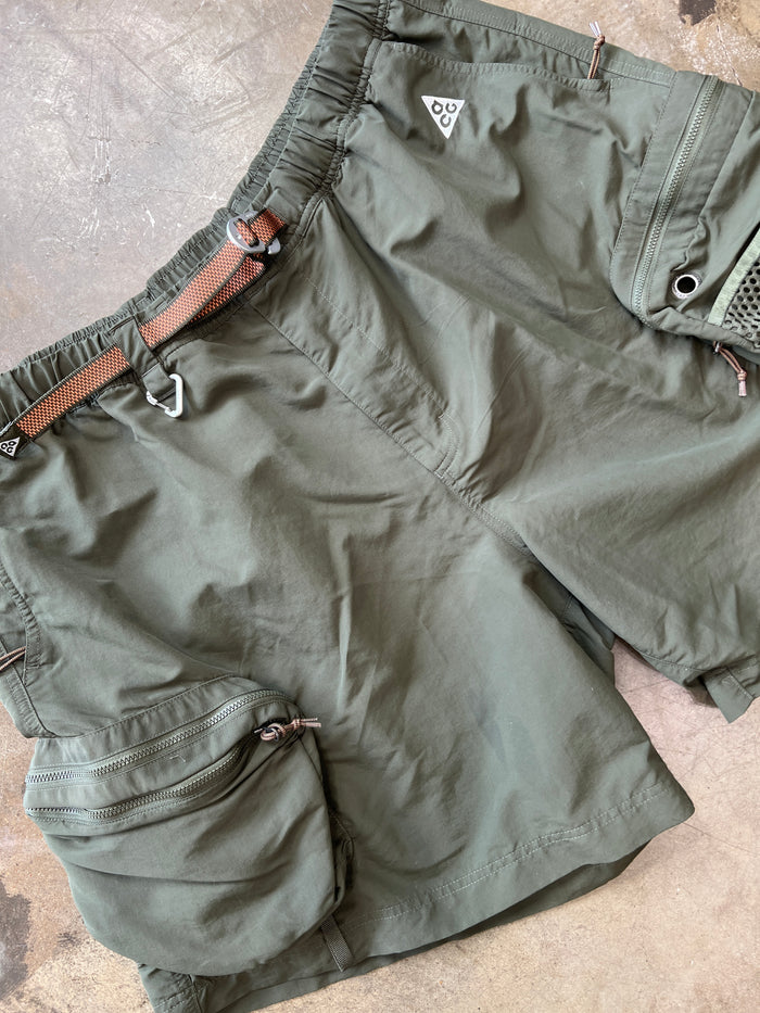 Nike ACG Utility Green Shorts