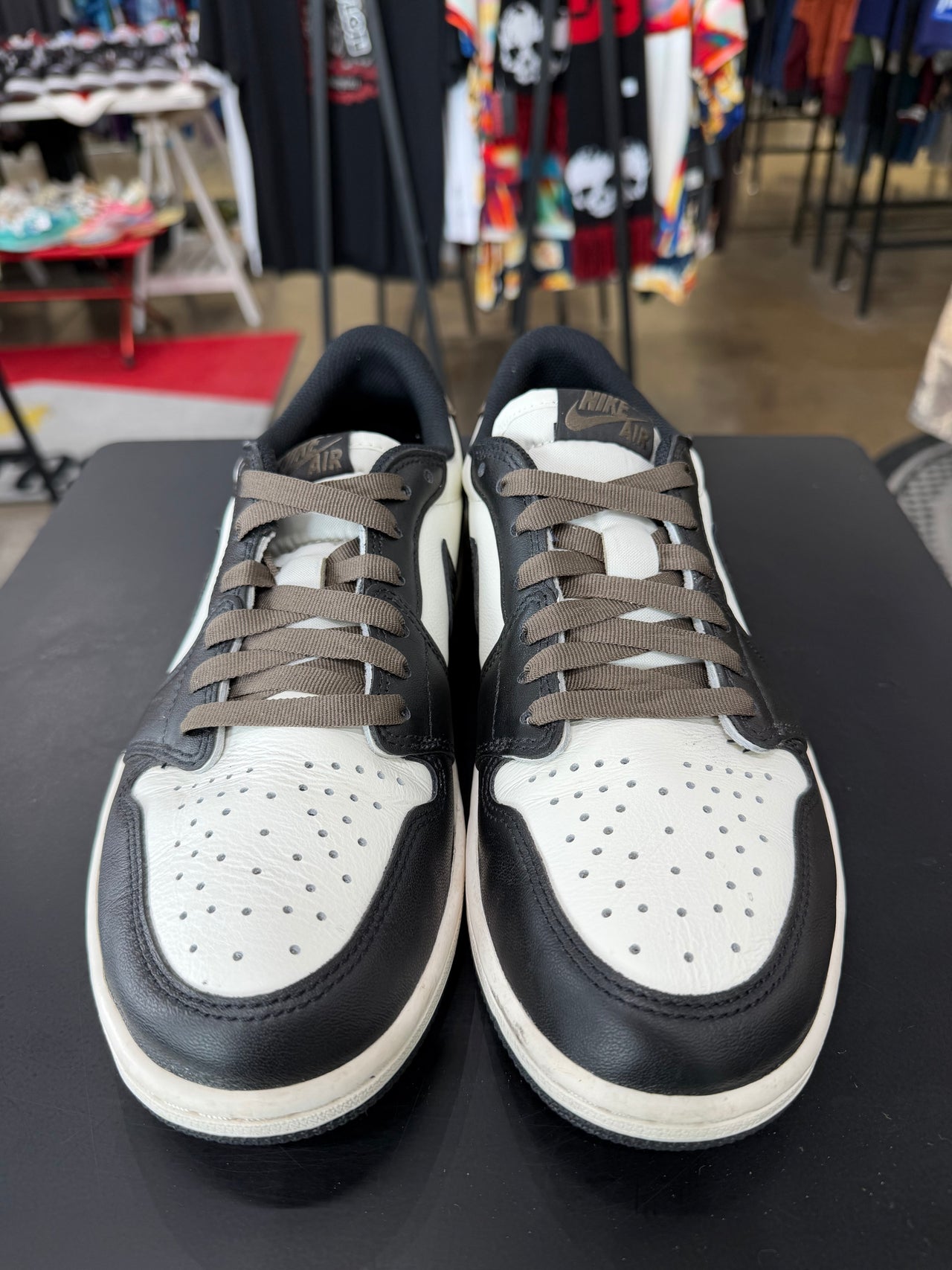 Air Jordan 1 Low Mocha (2024)
