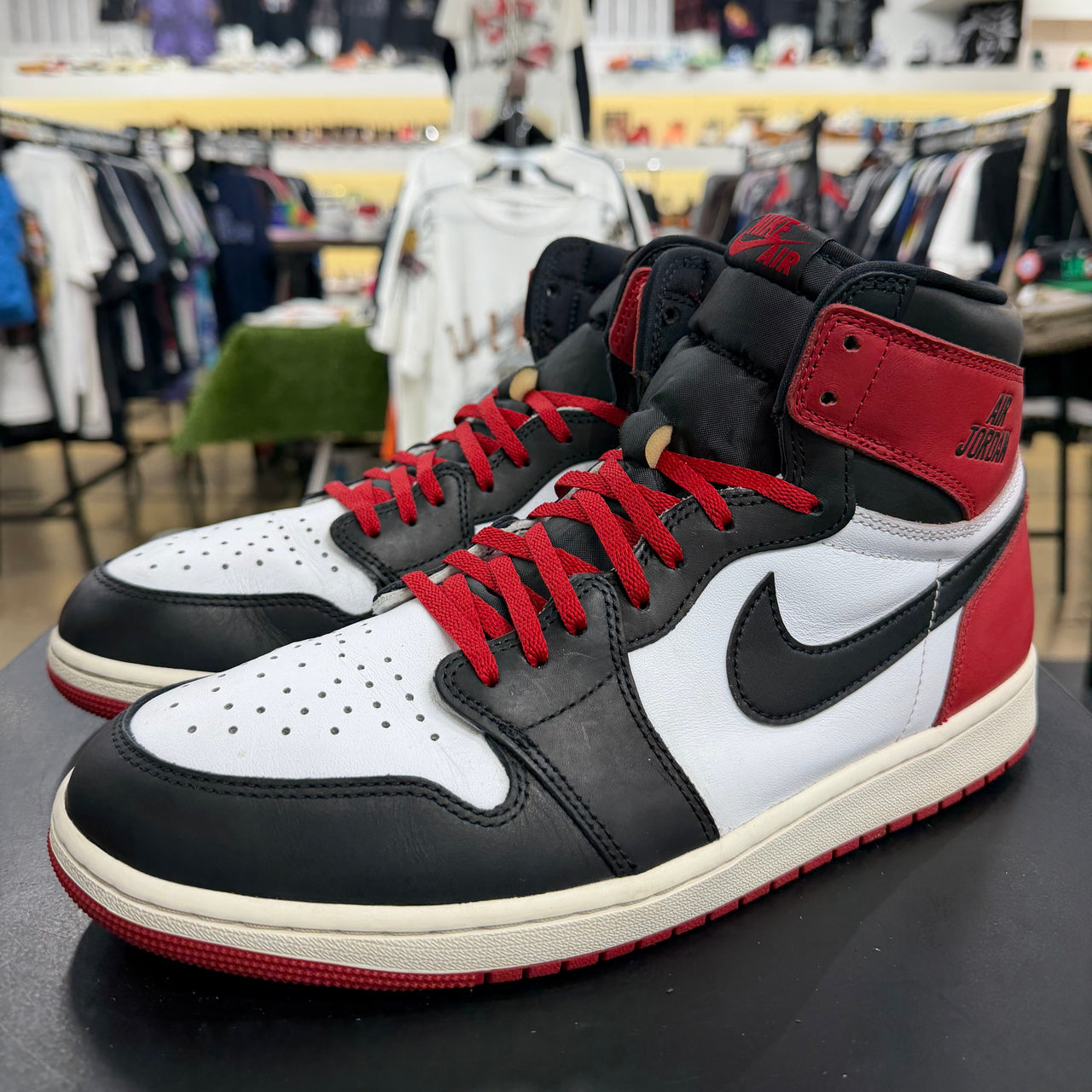 Air Jordan 1 Retro High Black Toe Reimagined (2025)