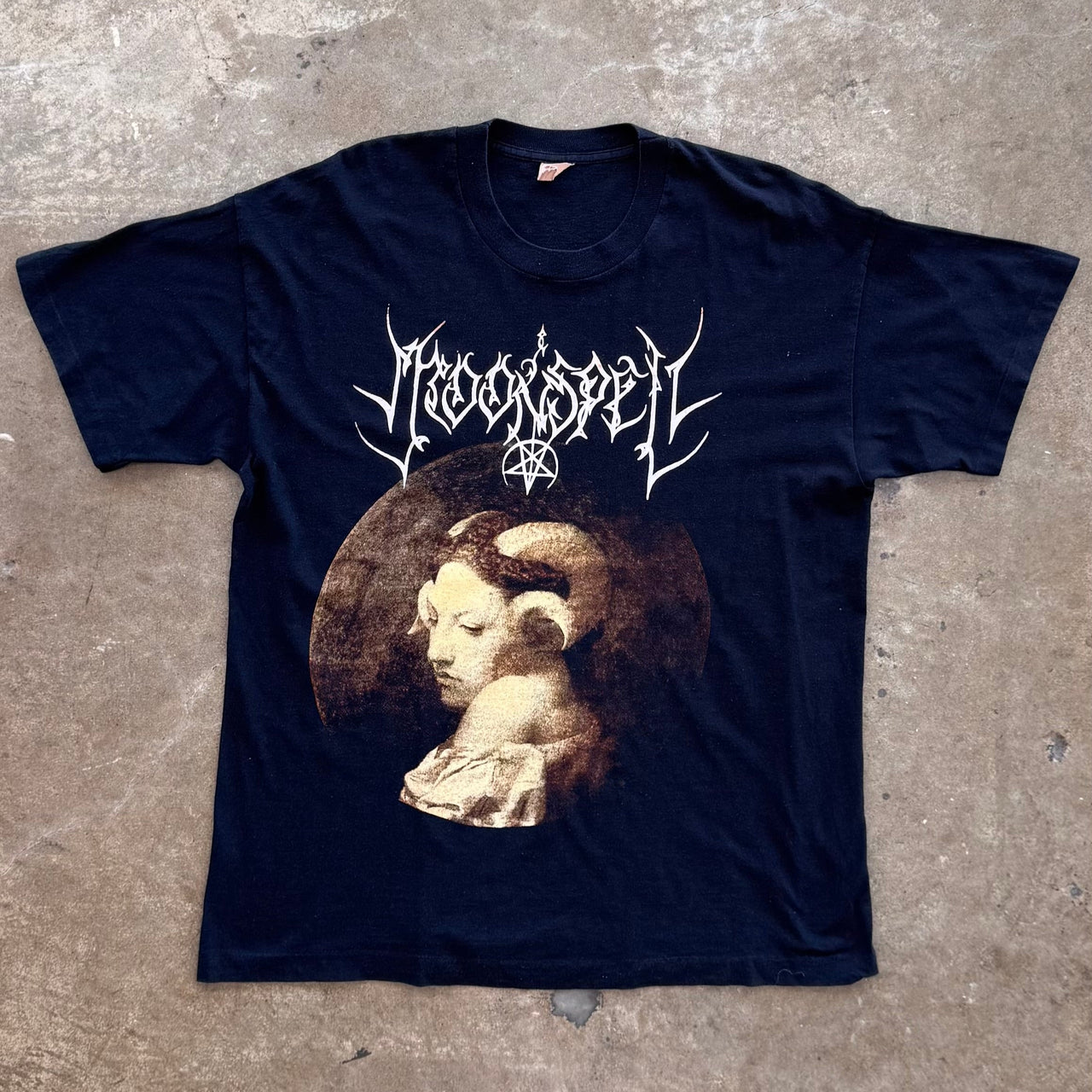 Moonspell Queen in the White Silk Single Stitch Tee