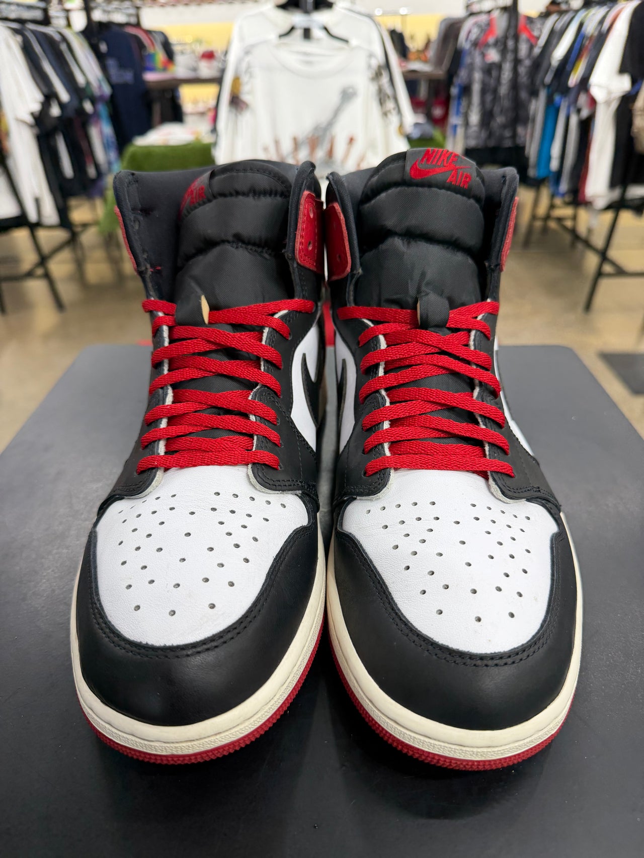 Air Jordan 1 Retro High Black Toe Reimagined (2025)