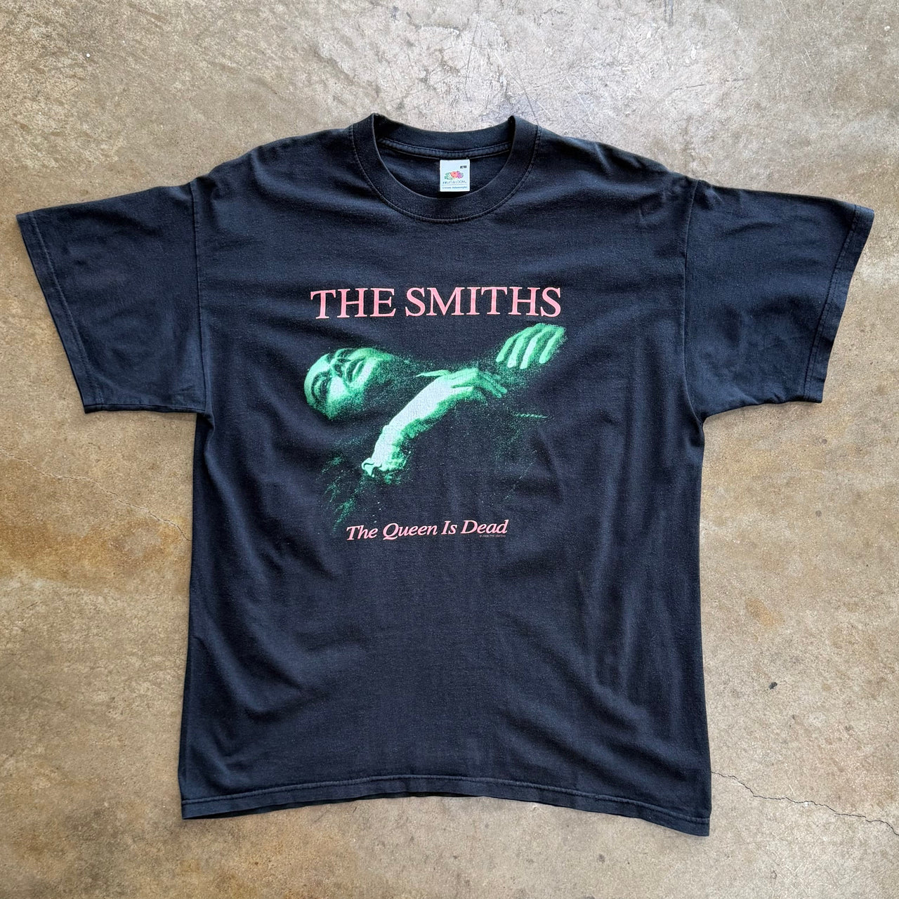 2004 The Smiths The Queen is Dead Band Tee